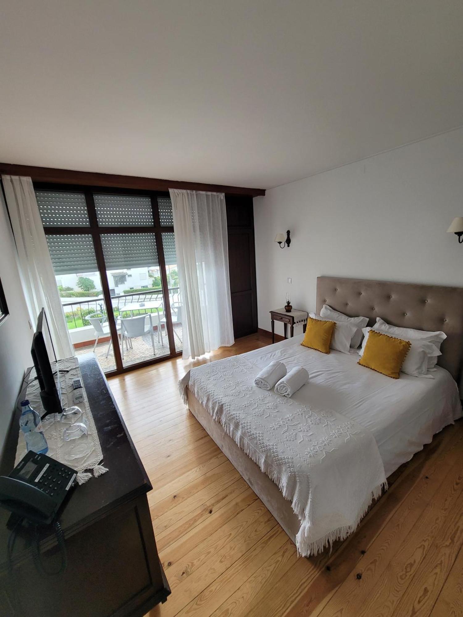 Boutique Inn & Restaurant - Casa Dos Suecos Figueira da Foz Ngoại thất bức ảnh